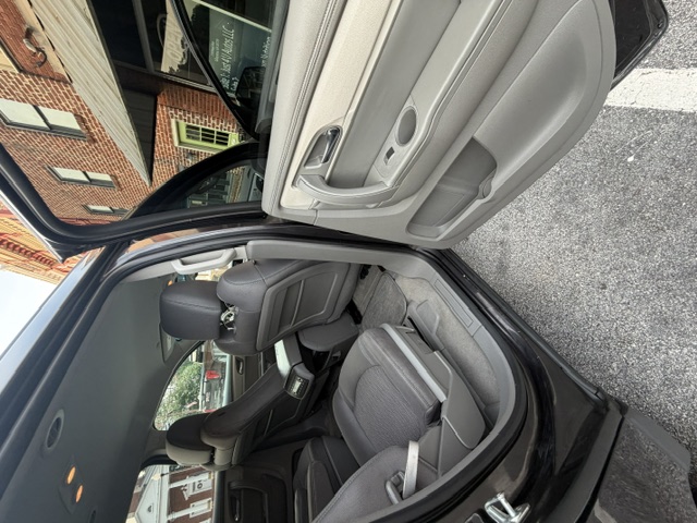 2016 Chevrolet Traverse 2LT - Photo 14